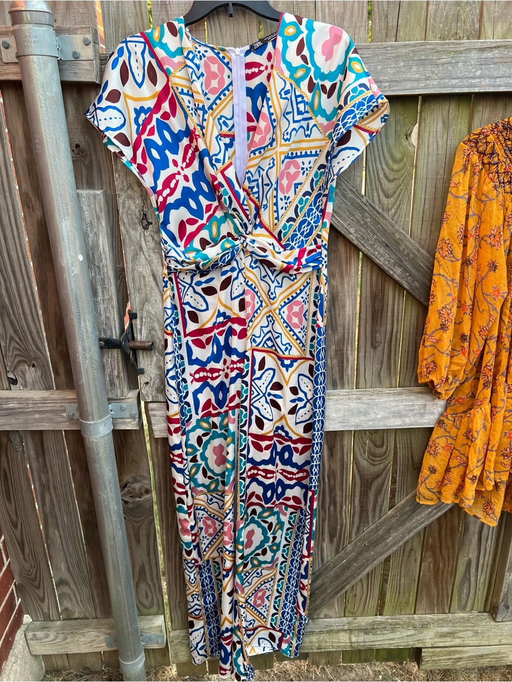 👗Zara Multicolor Geometric & Floral Knot-Front jumpsuit